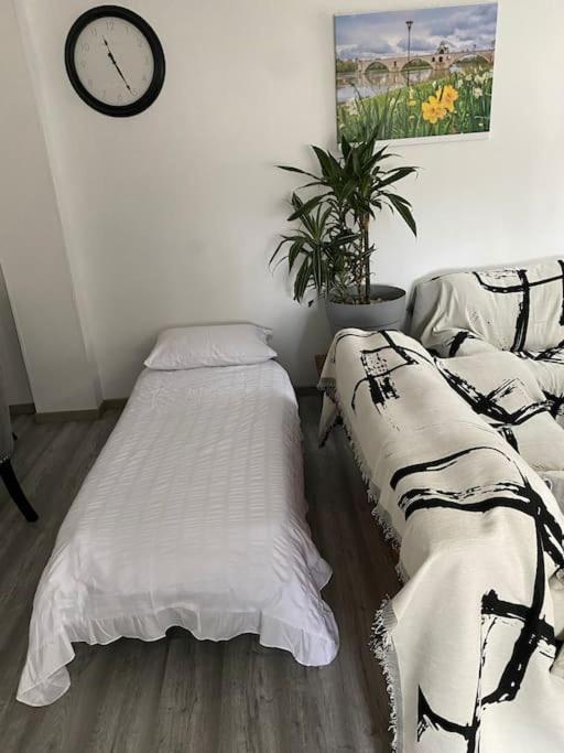 Spa Jardin Prive T3 Independant Dans Villa Morieres-les-Avignon Eksteriør bilde