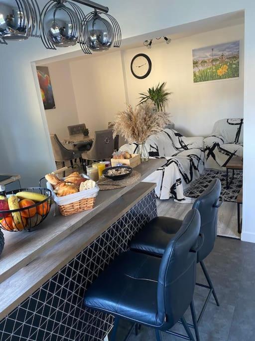 Spa Jardin Prive T3 Independant Dans Villa Morieres-les-Avignon Eksteriør bilde